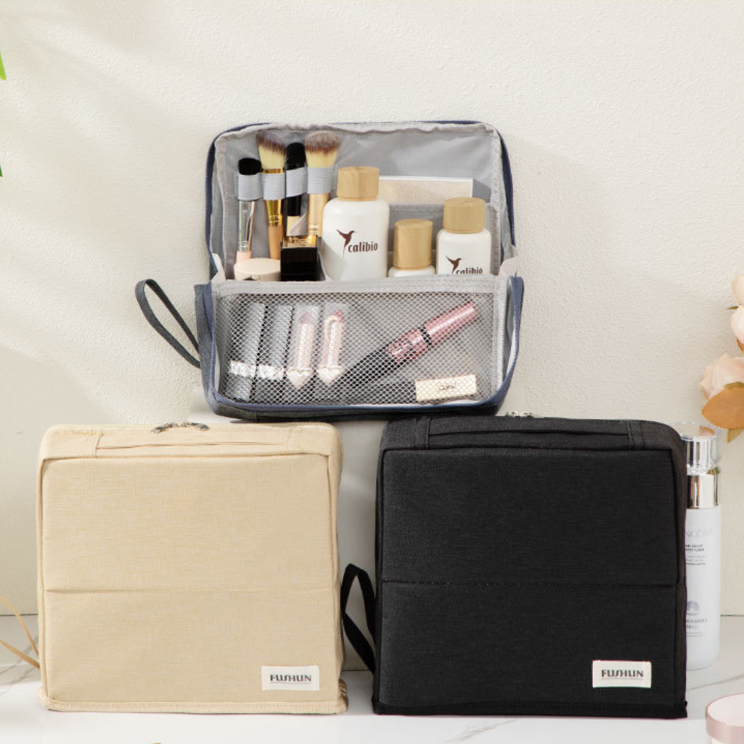 LUNETTE™ – メイクアップをすっきり収納できるポーチ (Beige)