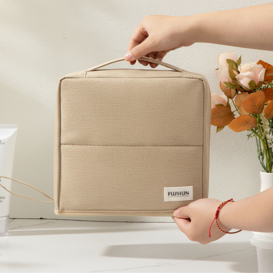LUNETTE™ – メイクアップをすっきり収納できるポーチ (Beige)