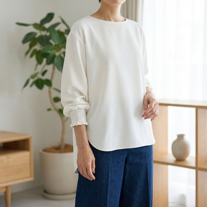 ESSENTA™ – 長袖ラウンドネックトップ