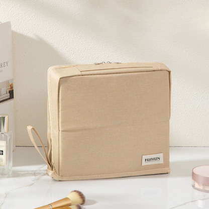 LUNETTE™ – メイクアップをすっきり収納できるポーチ (Beige)