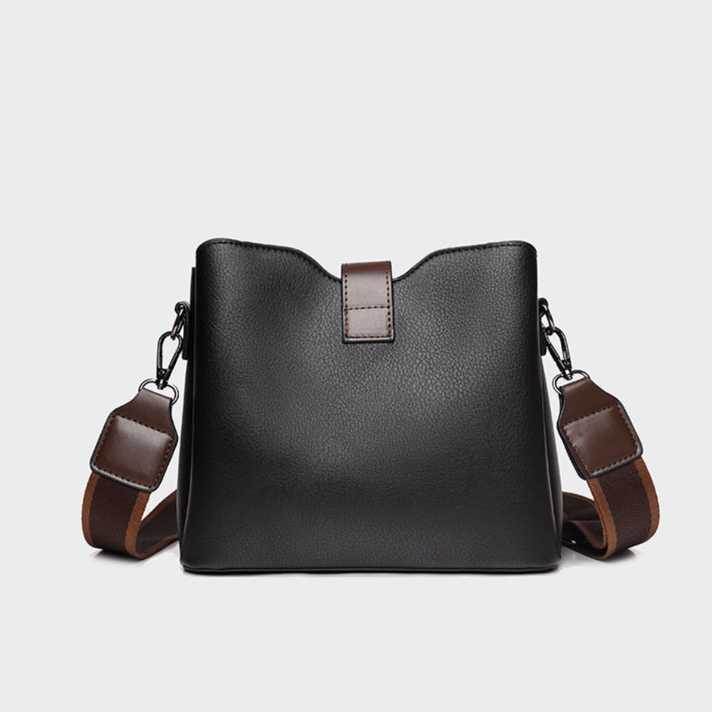 LEVORIA™ – レトロ栃木レザー製バケットバッグ