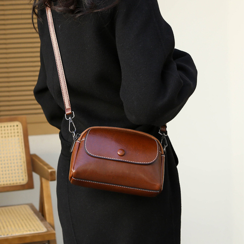 BELLANA™ – 光沢本革ショルダーバッグ