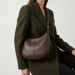 LUNAIRE™ – 大容量クロワッサンバッグ