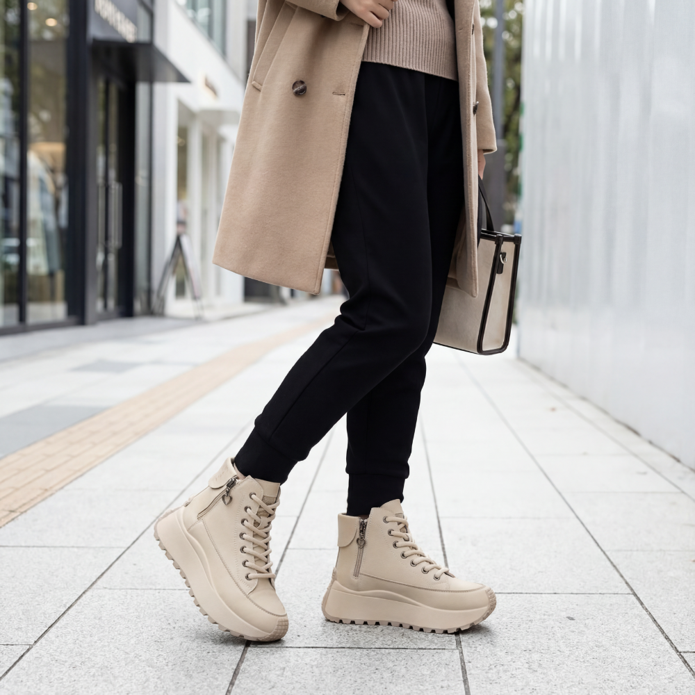 ELEVARA™ – 身長アッププラットフォームスニーカー