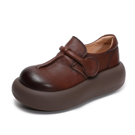 SOLISCA™ – 快適な履き心地が続く厚底本革シューズ