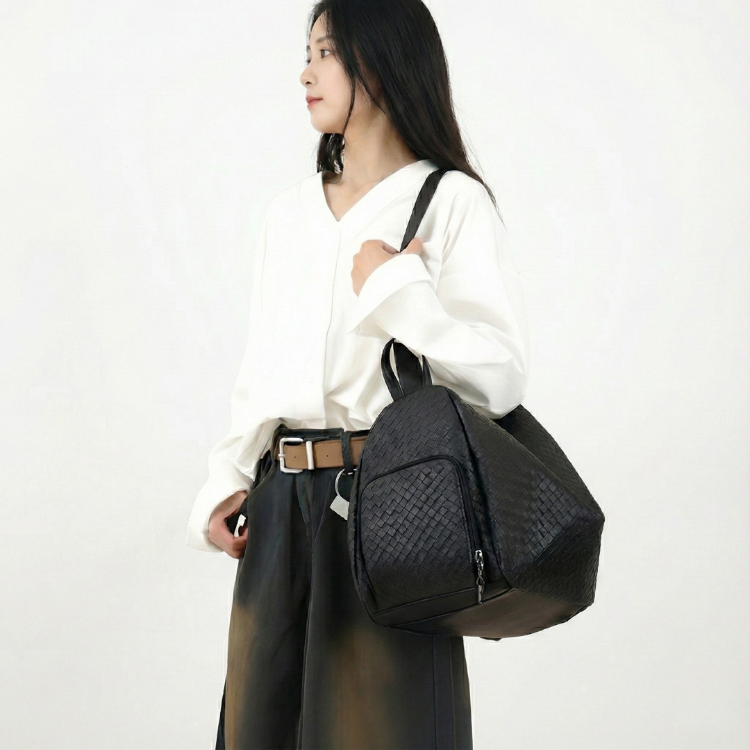 VERSAYA™ – 3WAY調節可能ストラップ付きバッグ